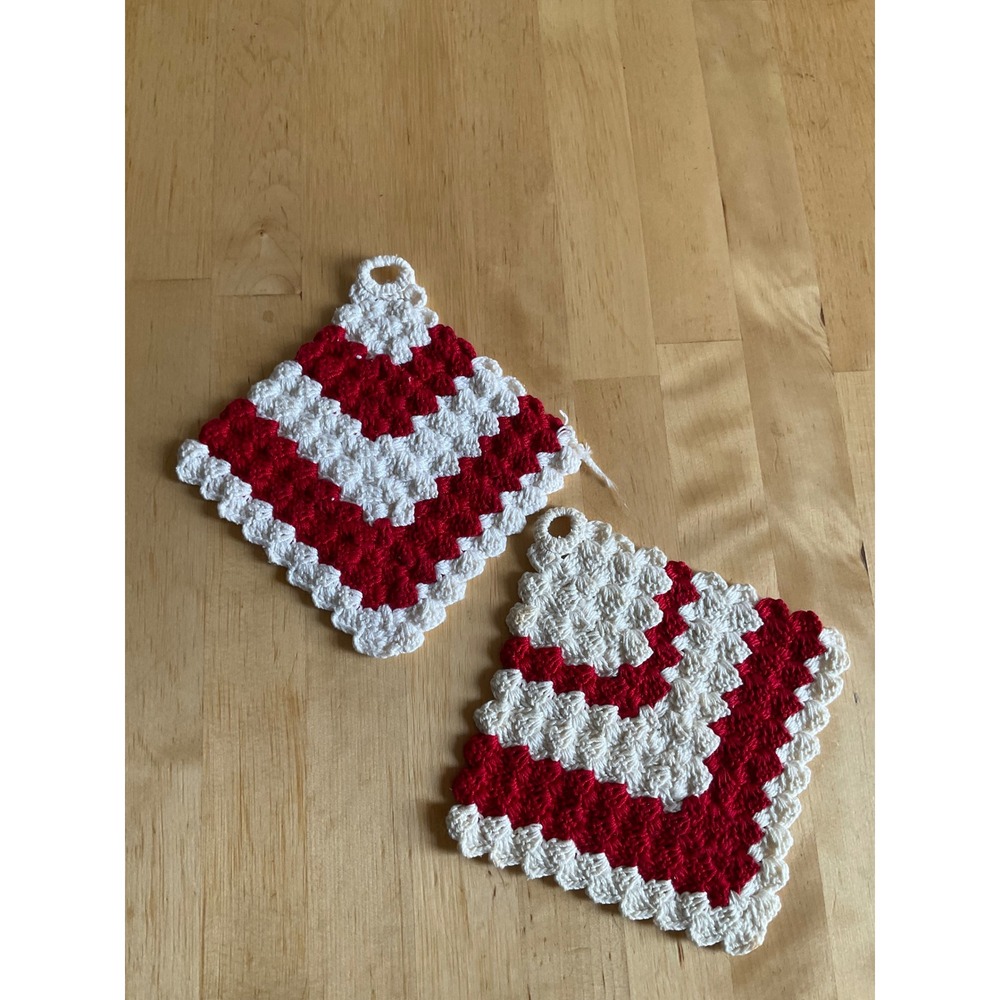 Vintage Handmade Crochet Potholders Red White Chevron Set of 2